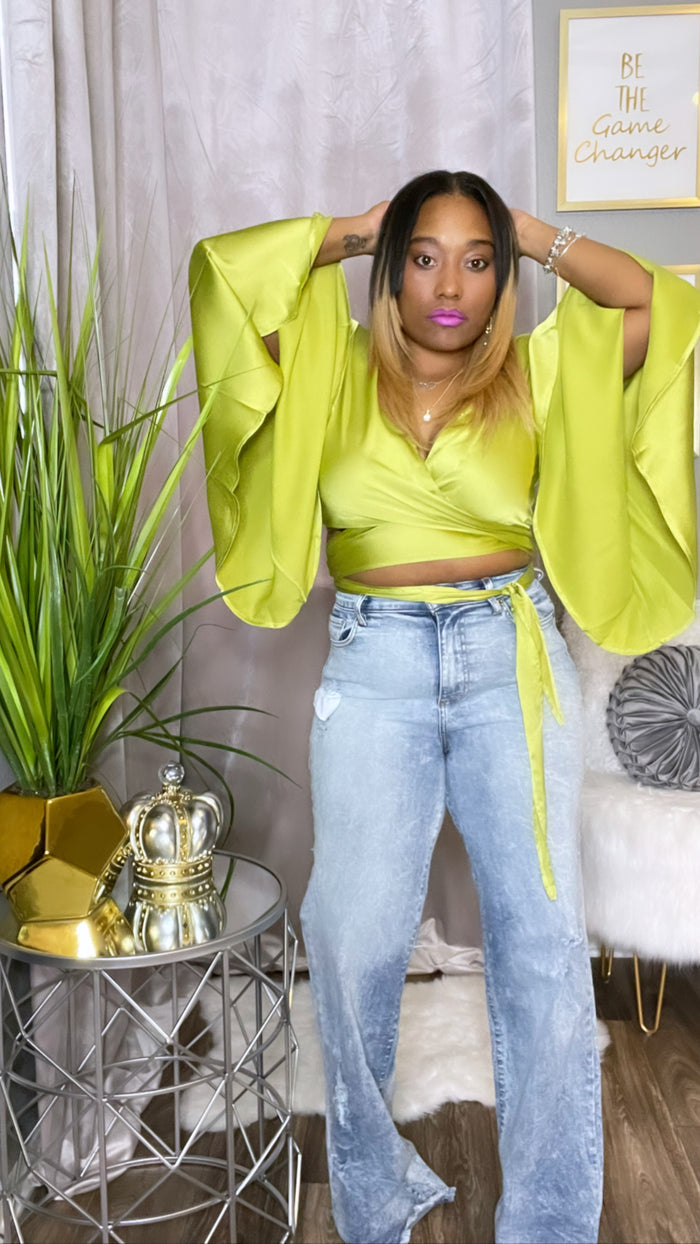 Kiwi Bell Sleeve Top
